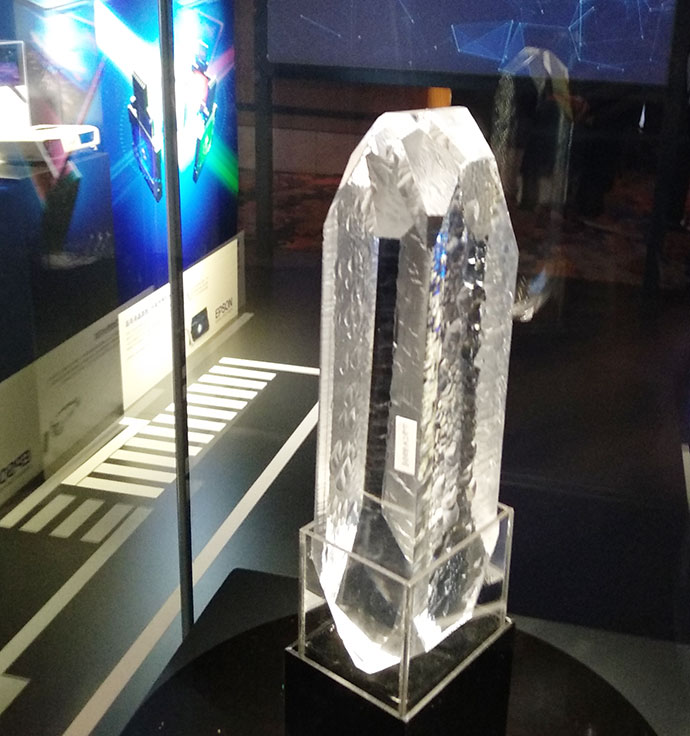 凯发电子石英原晶